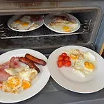 Glendale House 4* موناغان
