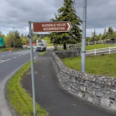 B&B Glendale House 모니건