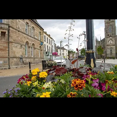 Glendale House 4* 모니건