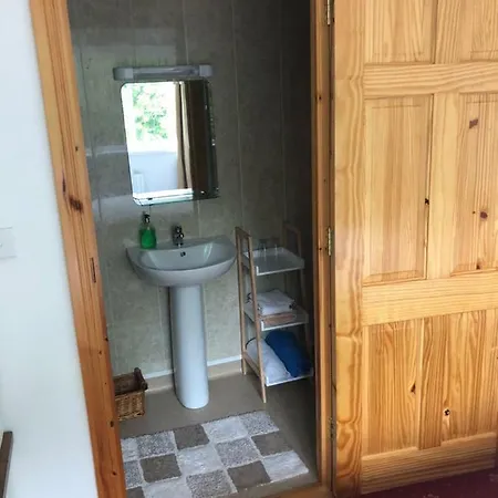 B&B Glendale House 4*