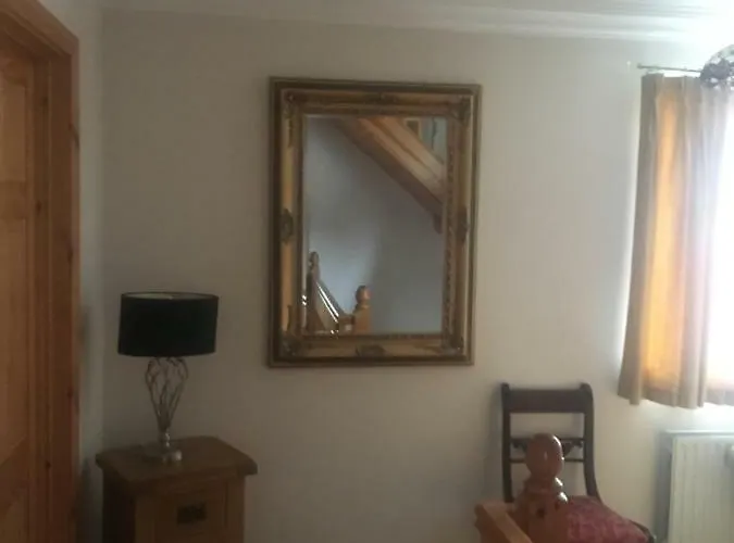 Glendale House 住宿加早餐酒店 莫纳汉